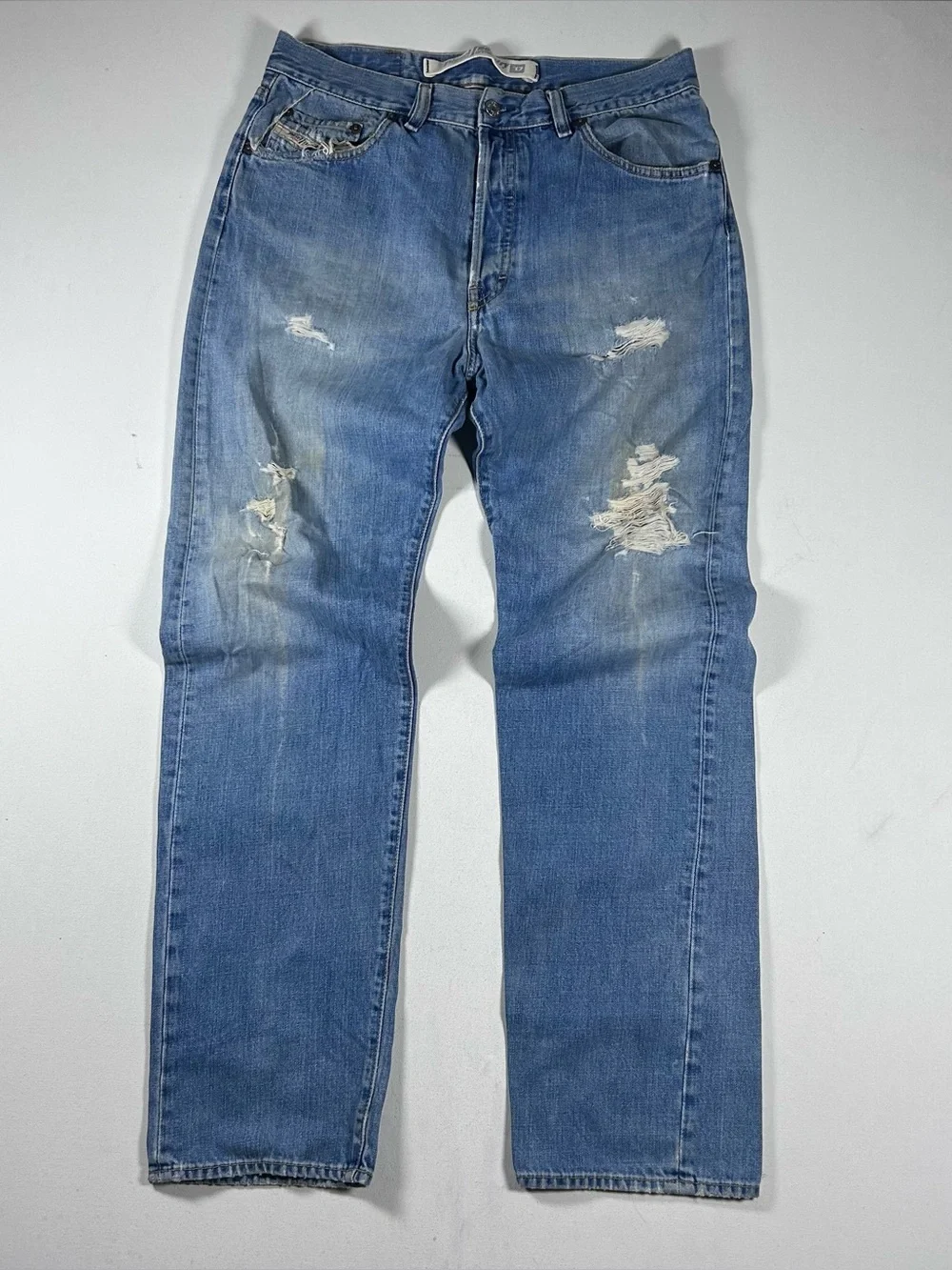 Diesel Jeans Mens 32x32 Blue Light Wash Straight Leg Made Italy Y2K Type RR55